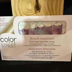 Color Street LOVERS DAYDREAM Glittery French Manicure Strips